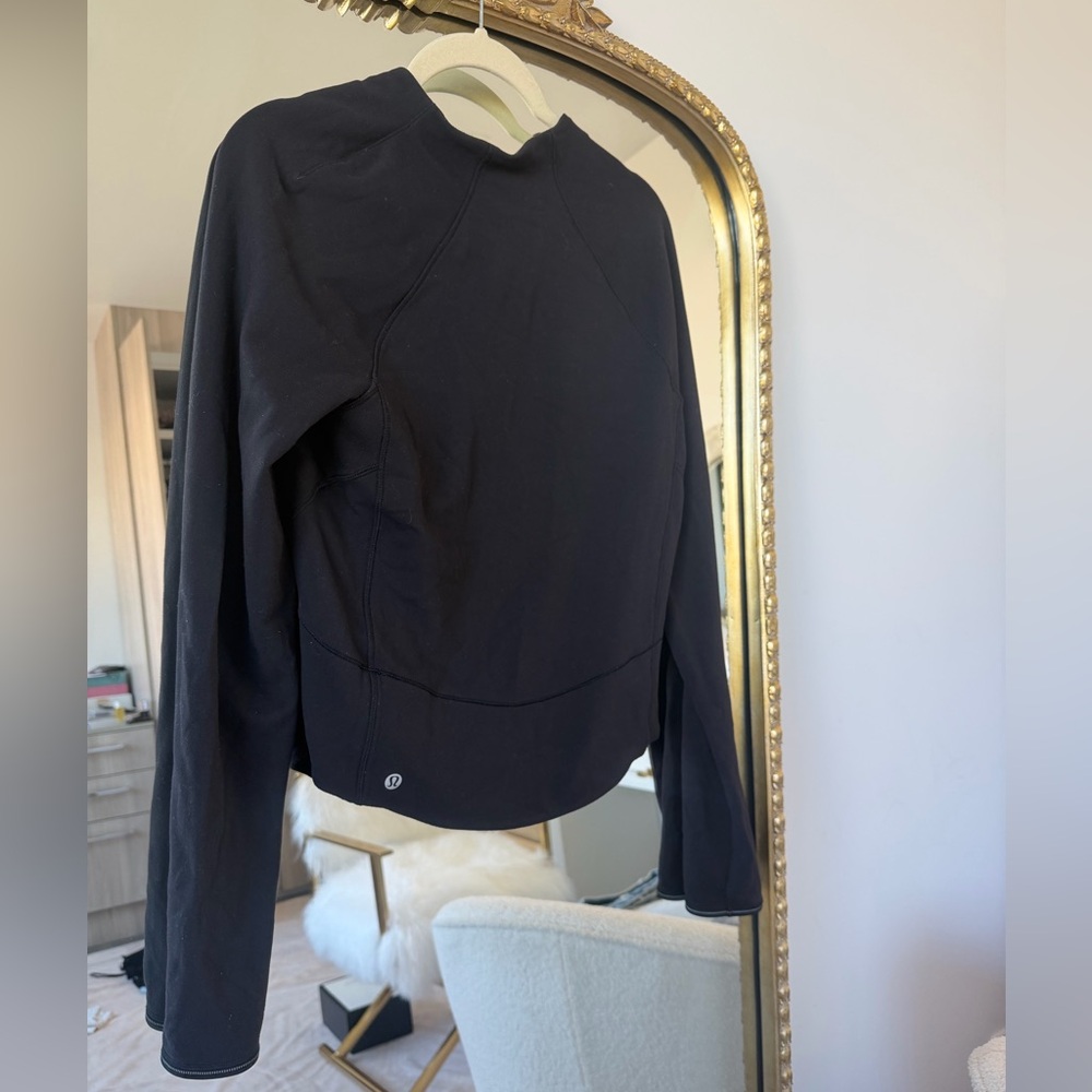 lululemon athletica Black pullover